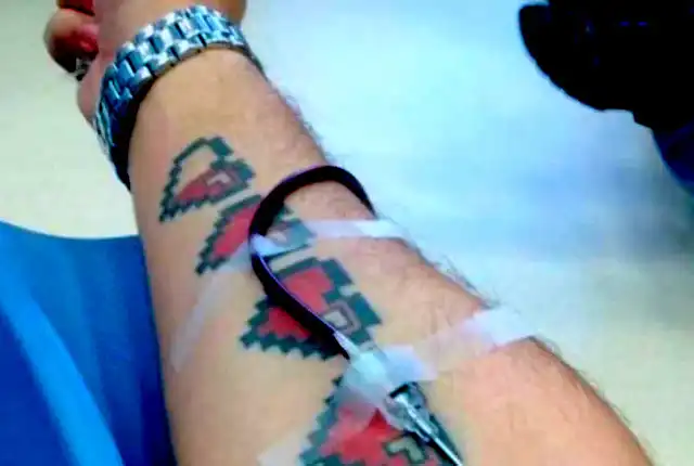 Can A Person With Tattoo Donate Blood