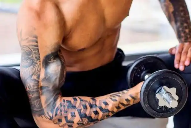 workout with new tattoo